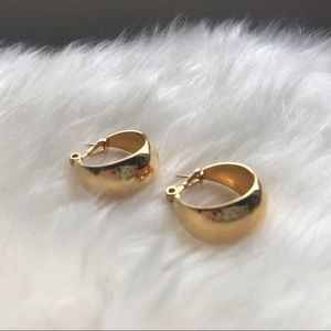 Cute Wide Hoop Earrings!